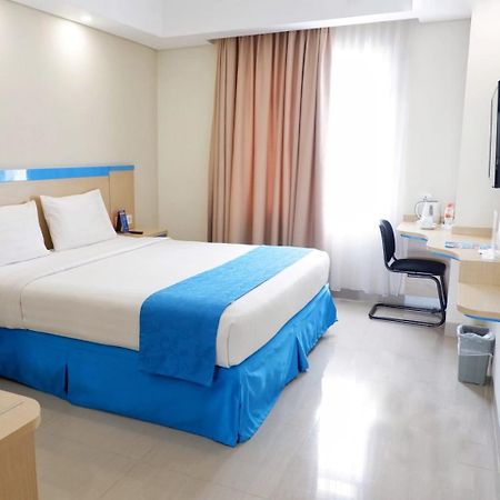 Hotel Brothers Biru Solo Baru Eksteriør bilde