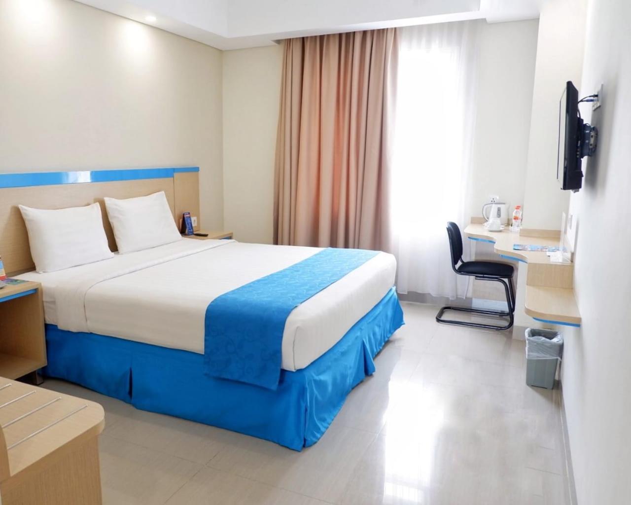 Hotel Brothers Biru Solo Baru Eksteriør bilde