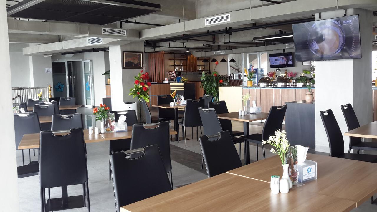 Hotel Brothers Biru Solo Baru Eksteriør bilde
