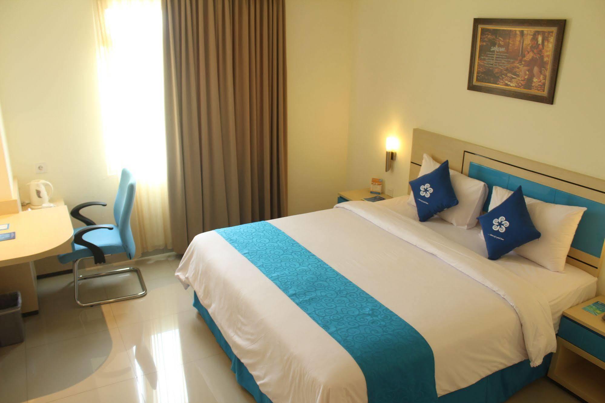 Hotel Brothers Biru Solo Baru Eksteriør bilde
