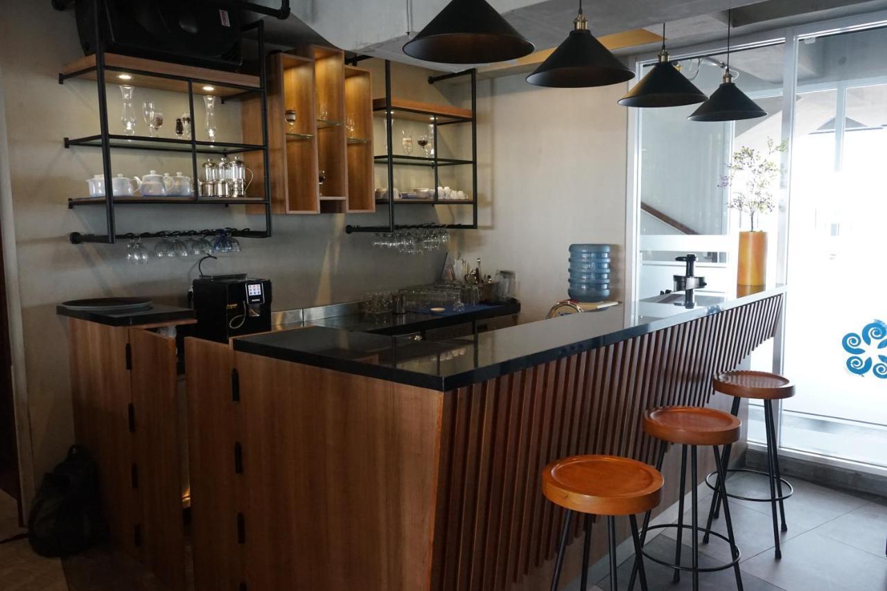 Hotel Brothers Biru Solo Baru Eksteriør bilde